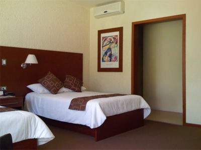 Hotel Aeropuerto Morelia Alvaro Obregon Ngoại thất bức ảnh
