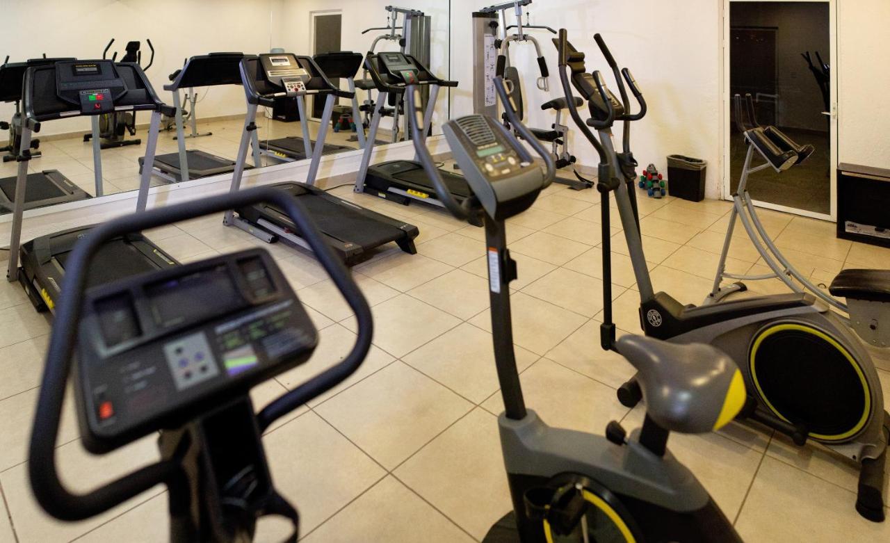 Hotel Aeropuerto Morelia Alvaro Obregon Ngoại thất bức ảnh